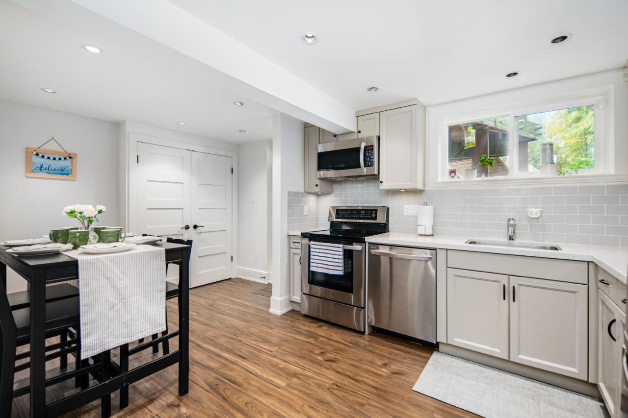 Gorgeous 4 Bedroom Garden Level Suite At Vancouver West & Ubc Exteriör bild