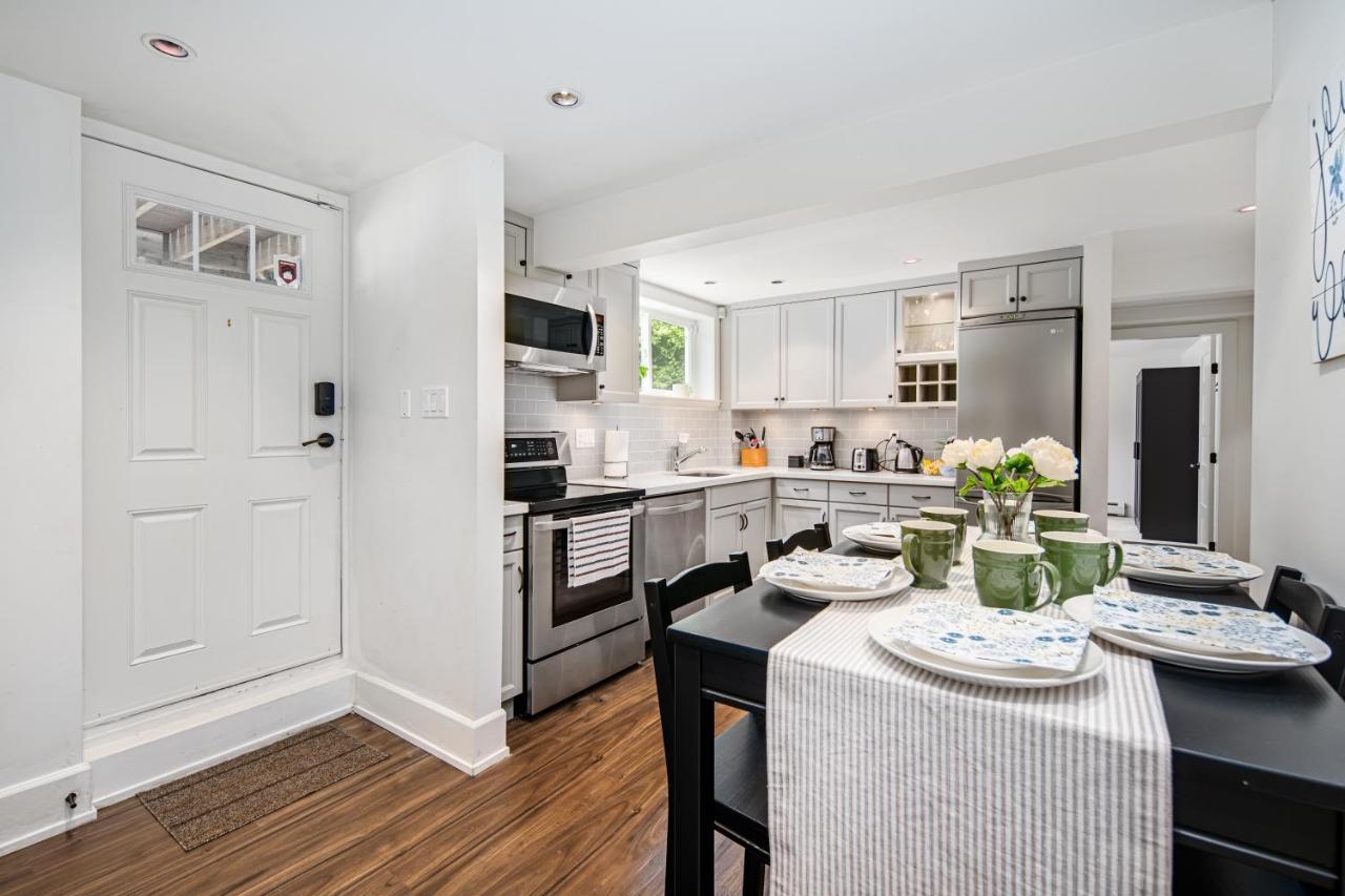 Gorgeous 4 Bedroom Garden Level Suite At Vancouver West & Ubc Exteriör bild