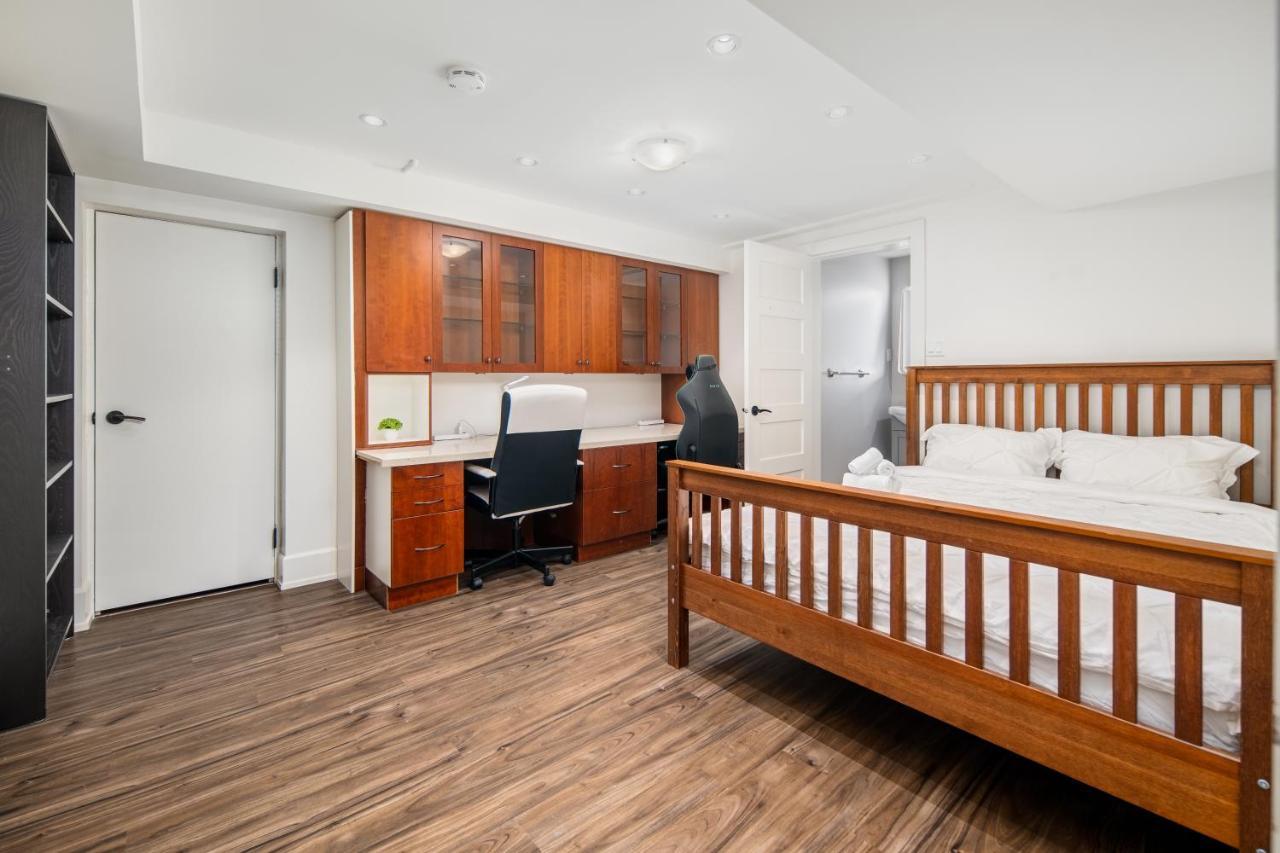 Gorgeous 4 Bedroom Garden Level Suite At Vancouver West & Ubc Exteriör bild